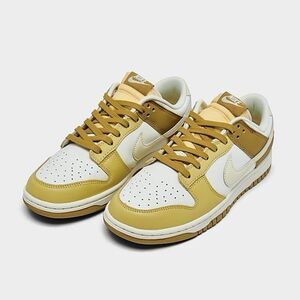 NW! NIKE Retro Sneakers